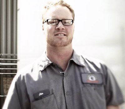 Firestone Master Blender "Sour" Jim Crooks Photo per Firestone website.